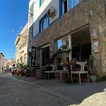Blue Hotel 2*
