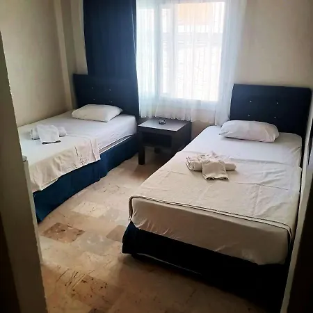 Blue Hotel