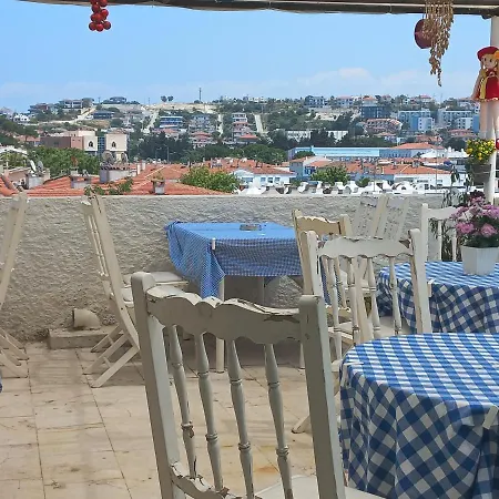 Hotel Blue