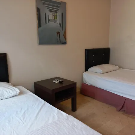 Blue Hotel 2*