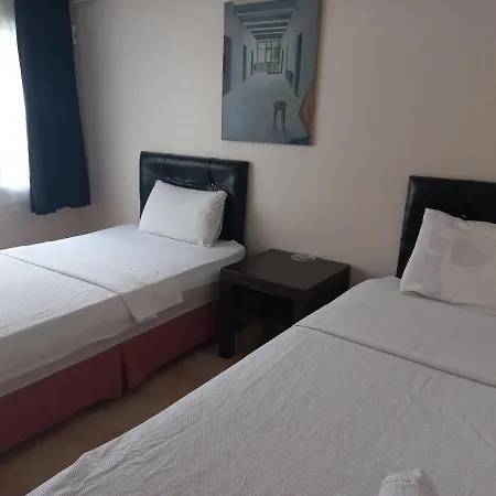 Hotell Blue 2*