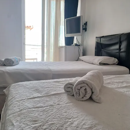 Hotel Blue 2*